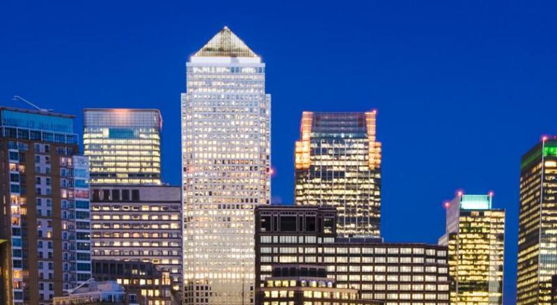 Апартаменты Lincoln Plaza Лондон Экстерьер фото